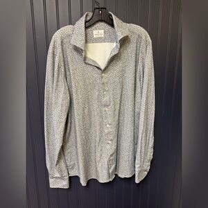 Emanuel Berg Button Up